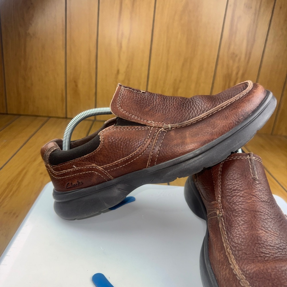 Clarks Bradley Free Tan Tumbled Leather Slip On Loafers Mens 10.5 M Brown